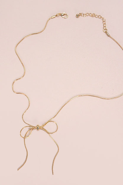 Snake Chain Bow Necklace