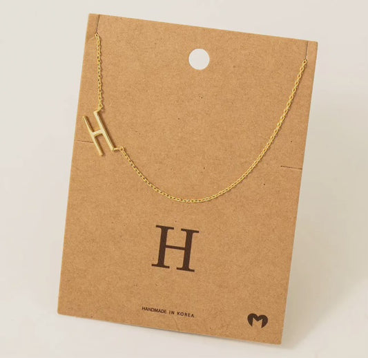 Gold Letter 'H' Pendant Necklace